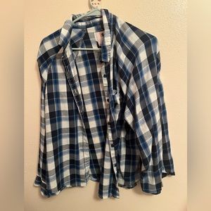 SO Blue plaid button down shirt